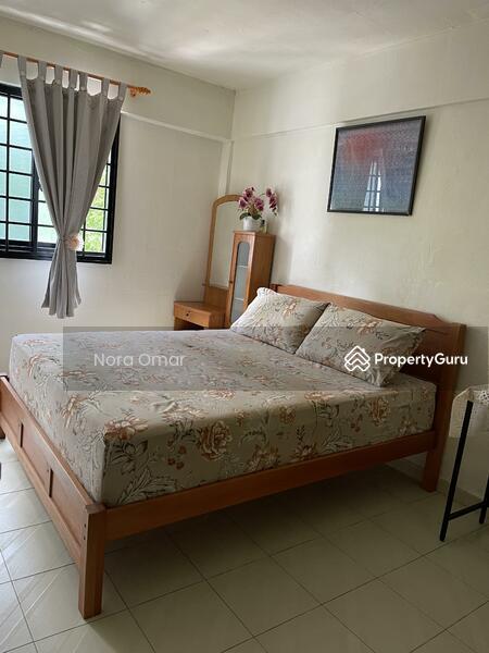 402 Hougang Avenue 10