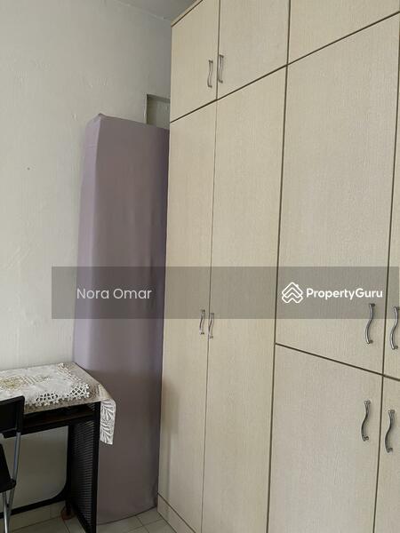 402 Hougang Avenue 10