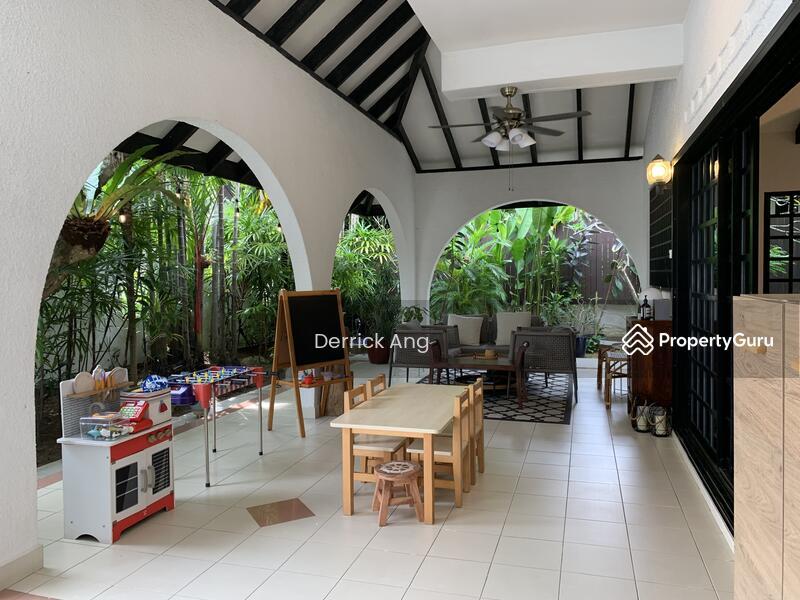 Prop-GPT: Semi-Detached: D10  Namly Drive