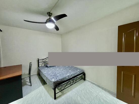 Prop-GPT: HDB Apartment: D27 Yishun 645A Yishun Street 61