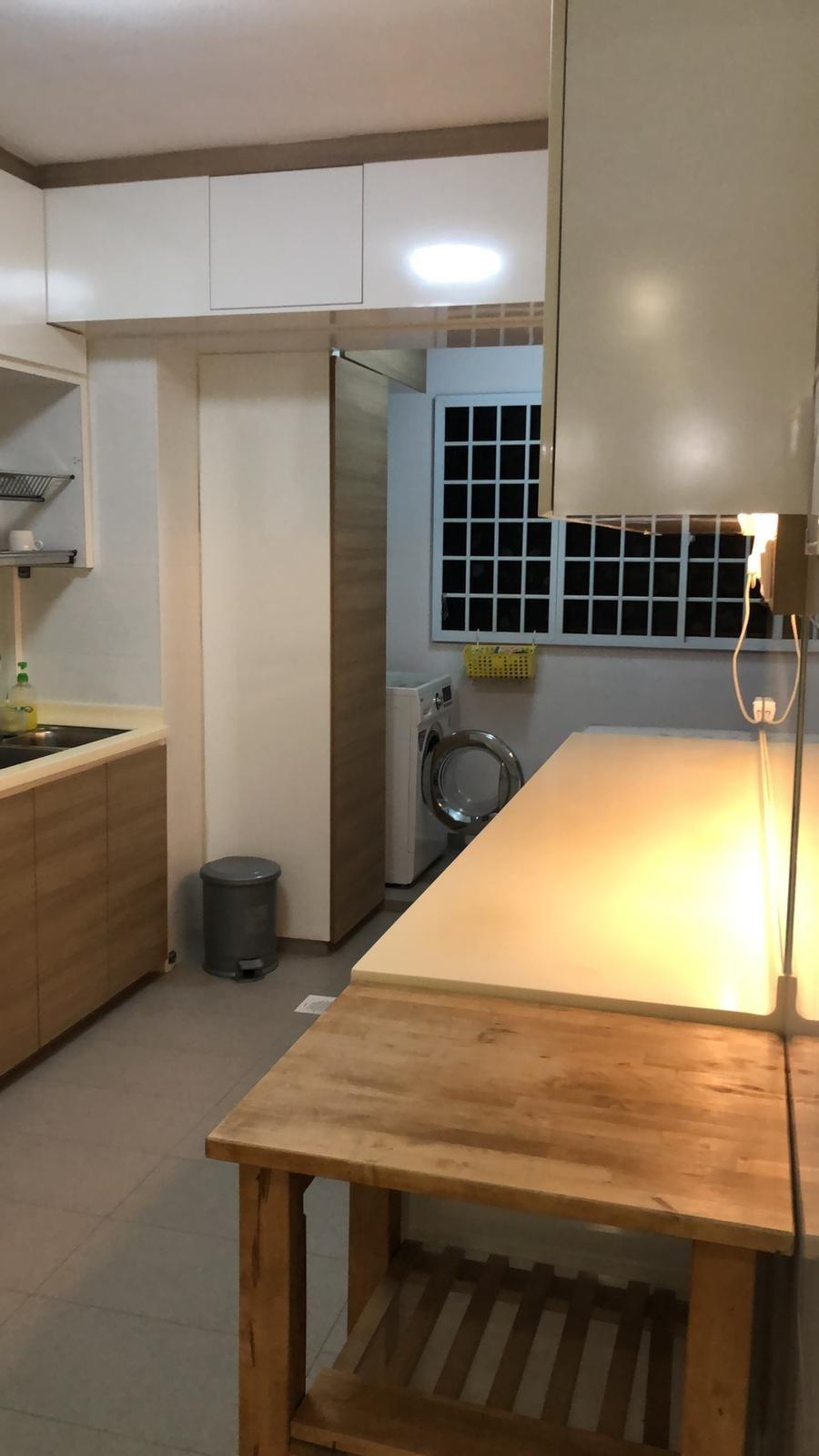 698B Hougang Street 61 HDB Apartment For Rent, $3,700, 3 Bed 2 Bath 1,292 sqft $2.86 psf