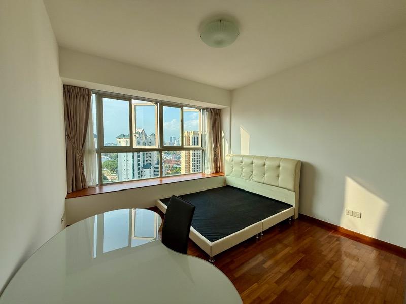 Prop-GPT: Condominium: D03  The Metropolitan Condominium