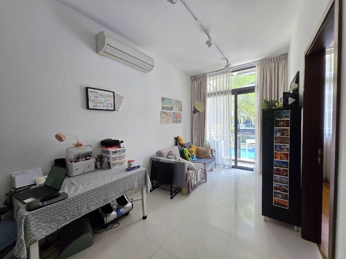 Urban Vista Condominium For Rent, $3,500, 2 Bed 1 Bath 640 sqft $5.47 psf