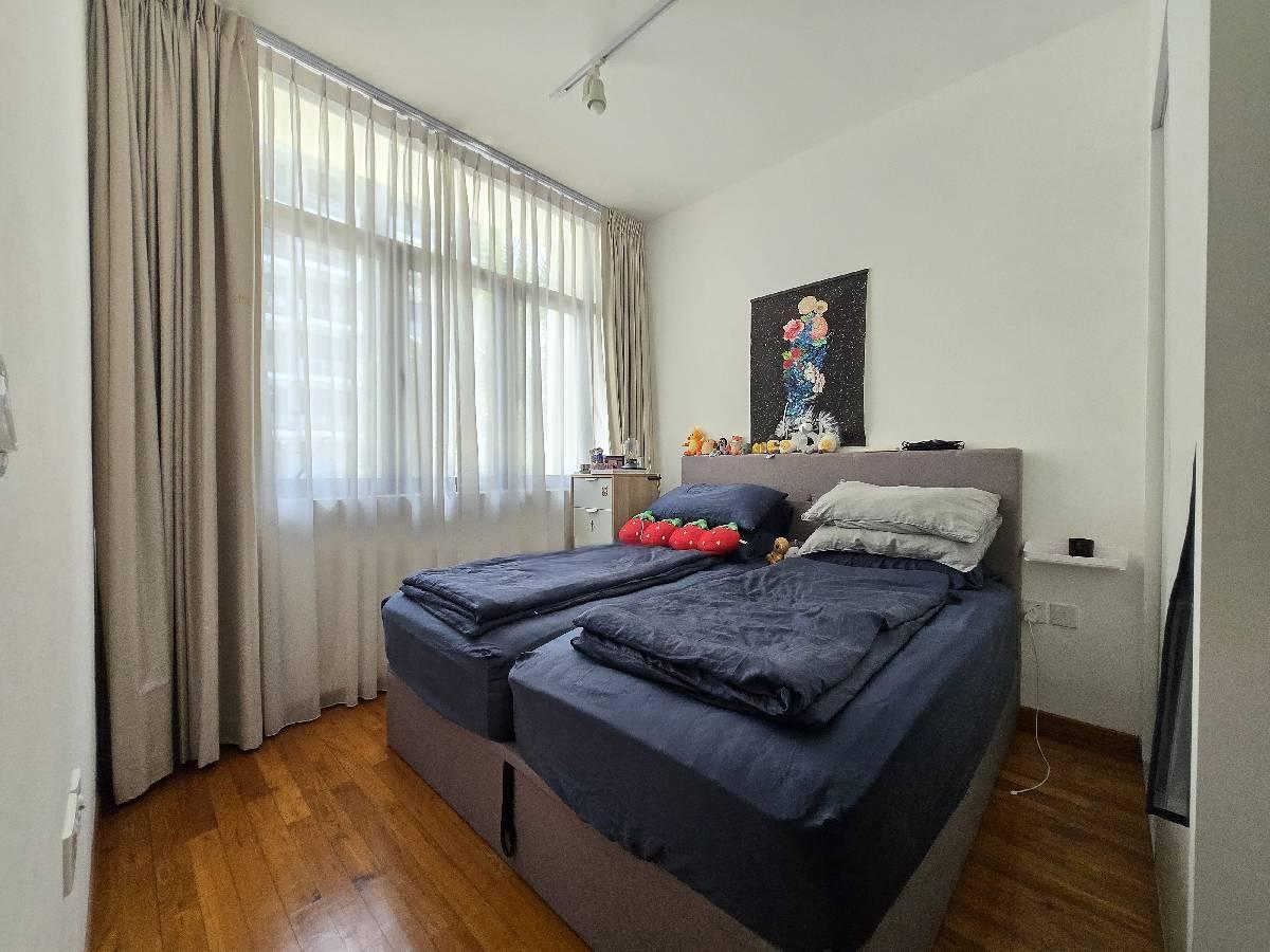 Urban Vista Condominium For Rent, $3,500, 2 Bed 1 Bath 640 sqft $5.47 psf