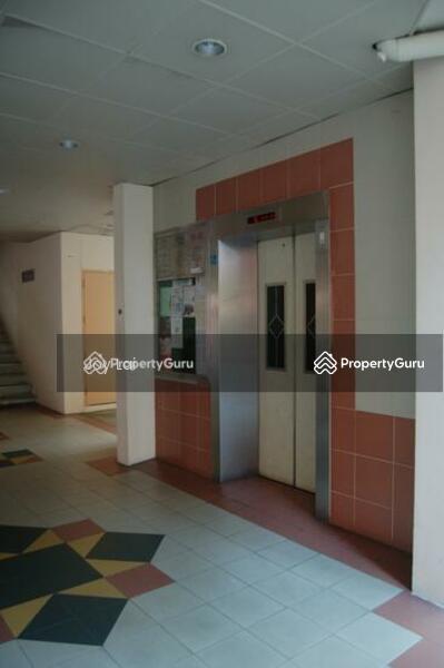 HDB Flat for Rent: D19, 541301