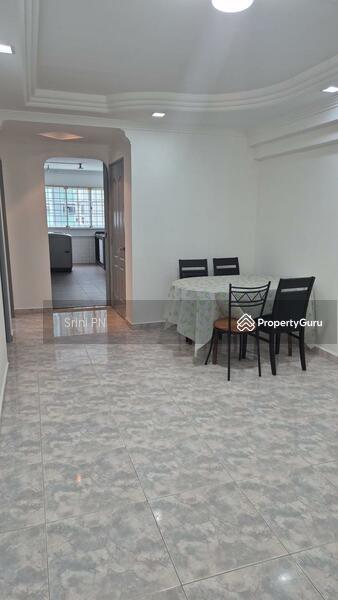 Prop-GPT: HDB Flat: D27 Yishun 321 Yishun Central