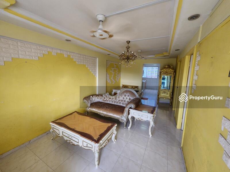 Prop-GPT: HDB Flat: D20  22 Sin Ming Road