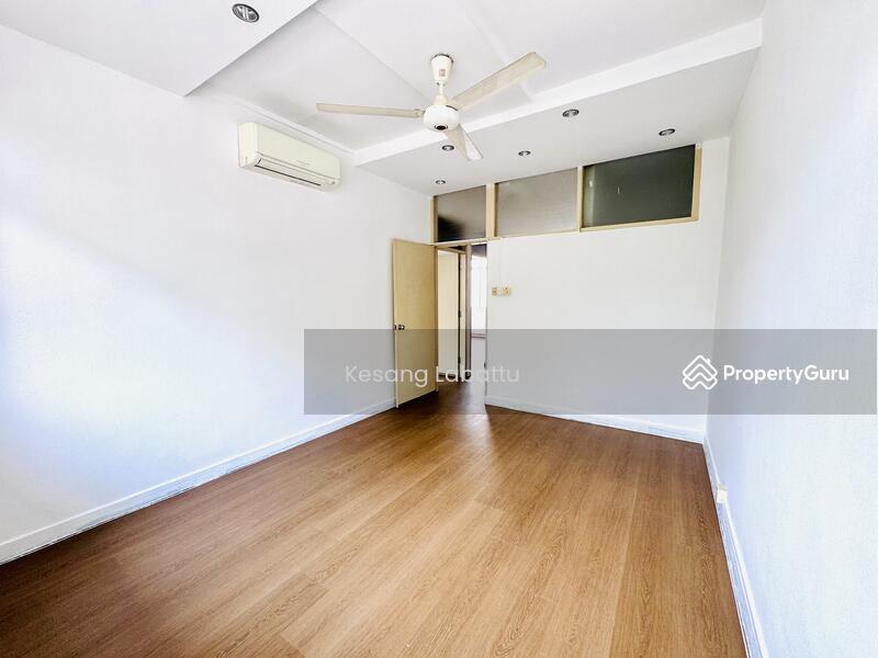 Shophouse for Rent: D11, 288949