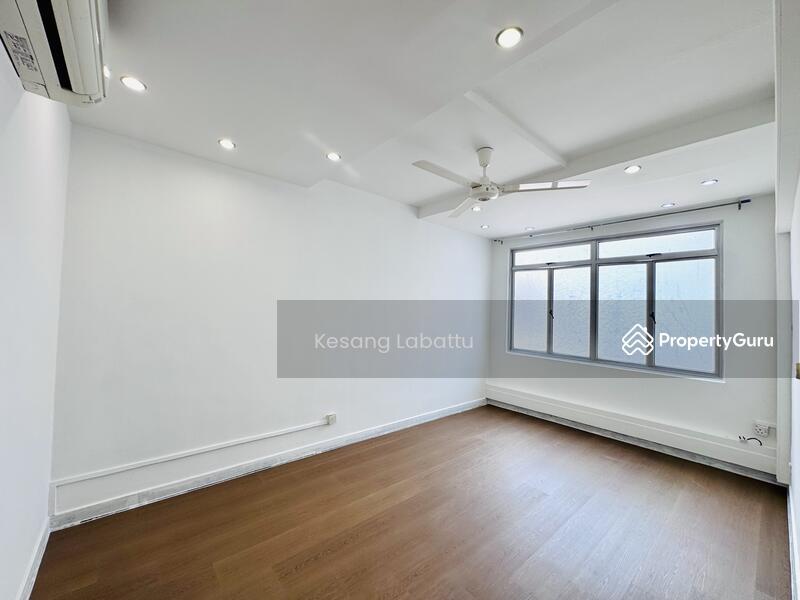 Shophouse for Rent: D11, 288949