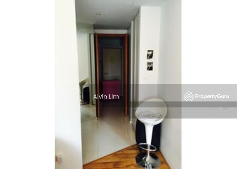 Prop-GPT: Condominium: D01 Marina Sail @ marina bay