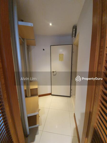 Condominium for Rent: Marina, D01, 018987