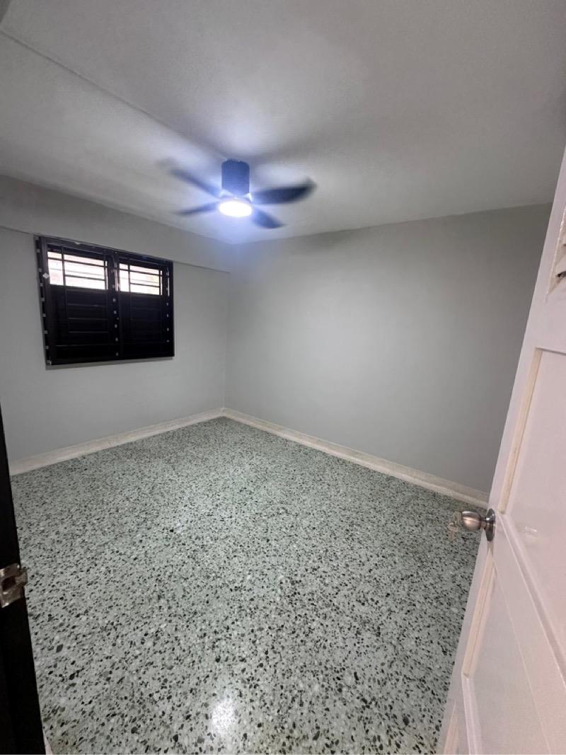 Prop-GPT: HDB Apartment: D16  4 Bedok South Avenue 1