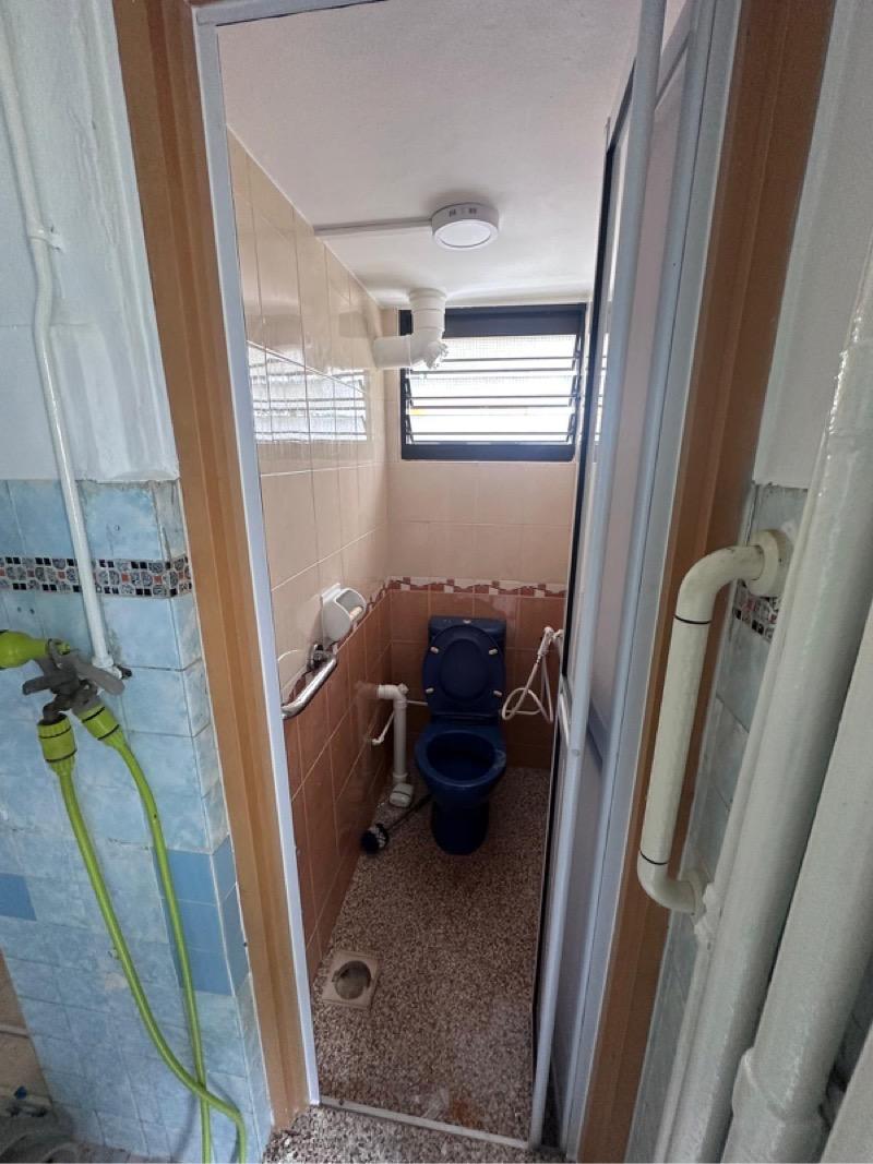 4 Bedok South Avenue 1 HDB Apartment Room Rental, $1,250, 1 Bed 1 Bath 635 sqft $1.97 psf