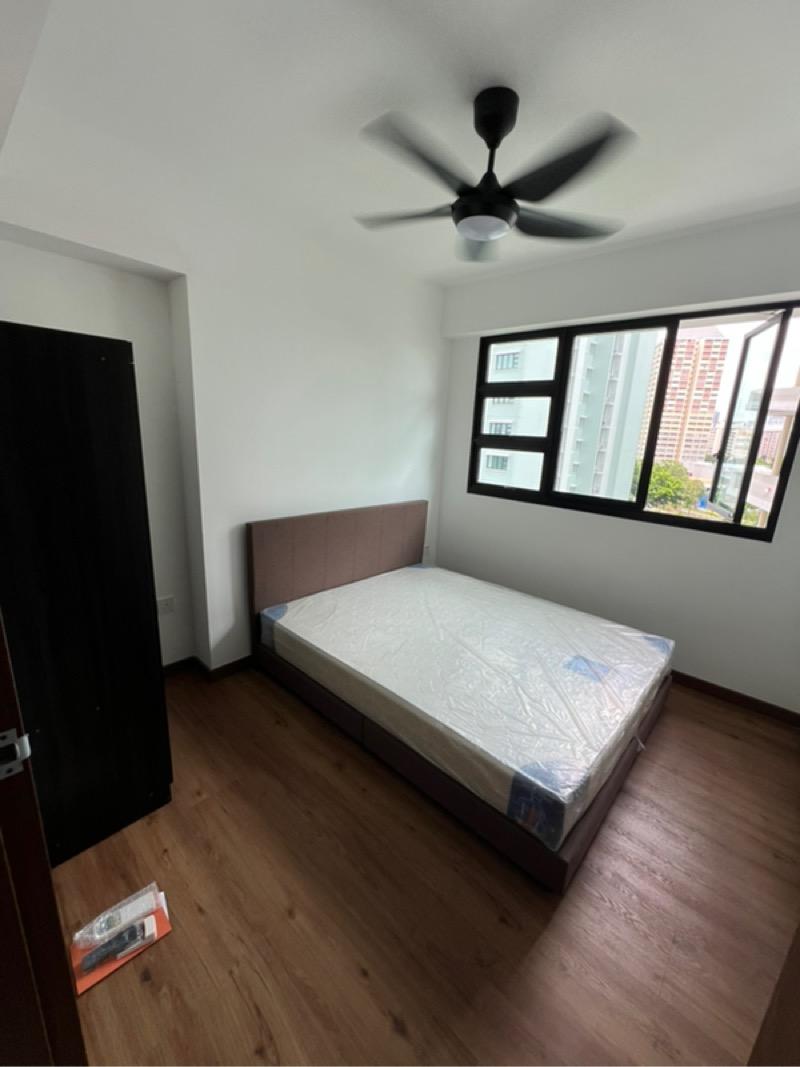801B West Coast Crescent HDB Apartment Room Rental, $1,100, 1 Bed 1 Bath 150 sqft $7.33 psf