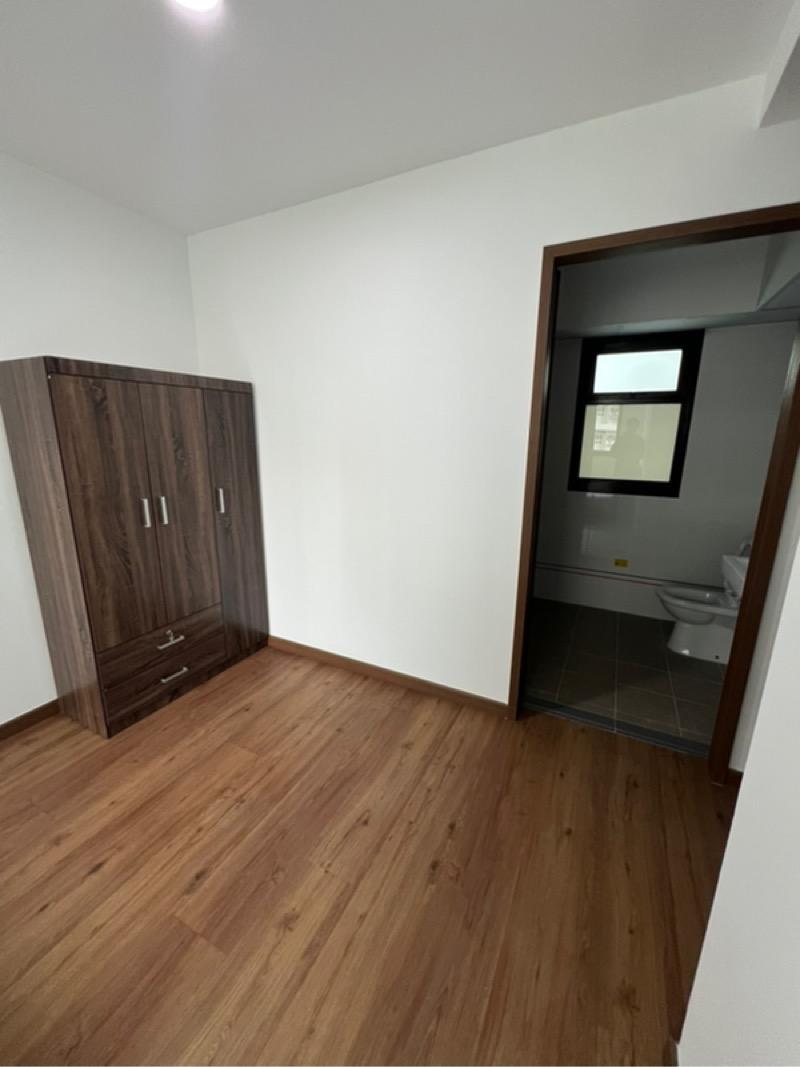 801B West Coast Crescent HDB Apartment Room Rental, $1,500, 1 Bed 1 Bath 204 sqft $7.35 psf