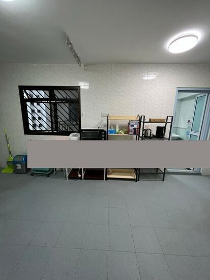 301C Anchorvale Drive HDB Apartment For Rent, $3,500, 3 Bed 2 Bath 1,194 sqft $2.93 psf