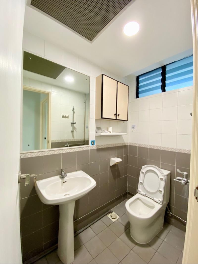 LLYN GARDENS Terraced House For Rent, $8,200, 4 Bed 4 Bath 2,500 sqft $4.74 psf