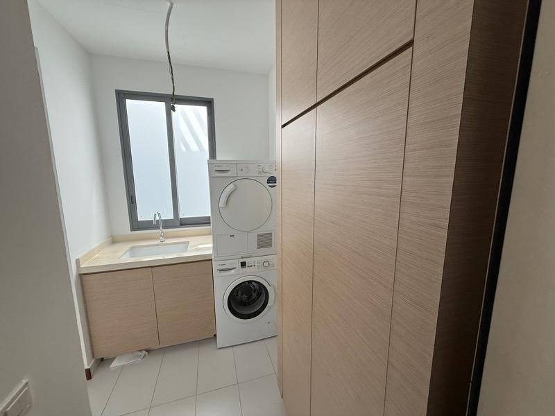 Greenwood Mews Cluster House For Rent, $11,500, 5 Bed 4 Bath 3,150 sqft $3.65 psf