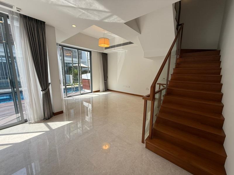 Greenwood Mews Cluster House For Rent, $11,500, 5 Bed 4 Bath 3,150 sqft $3.65 psf