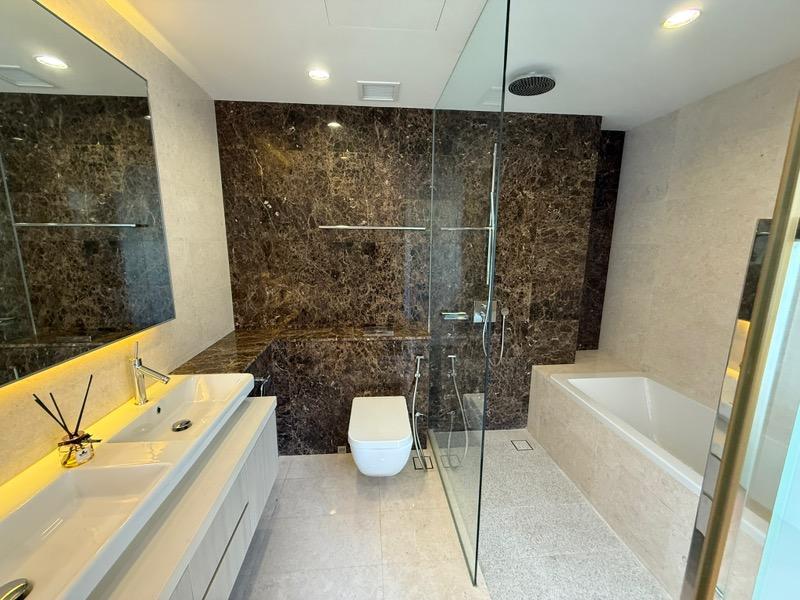 Greenwood Mews Cluster House For Rent, $11,500, 5 Bed 4 Bath 3,150 sqft $3.65 psf