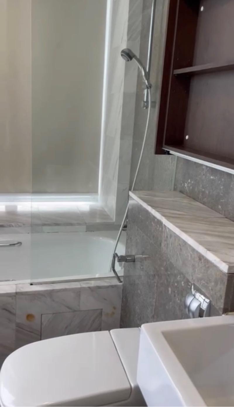 The Parc Condominium Condominium Room Rental, $2,499, 1 Bed 1 Bath 280 sqft $8.93 psf