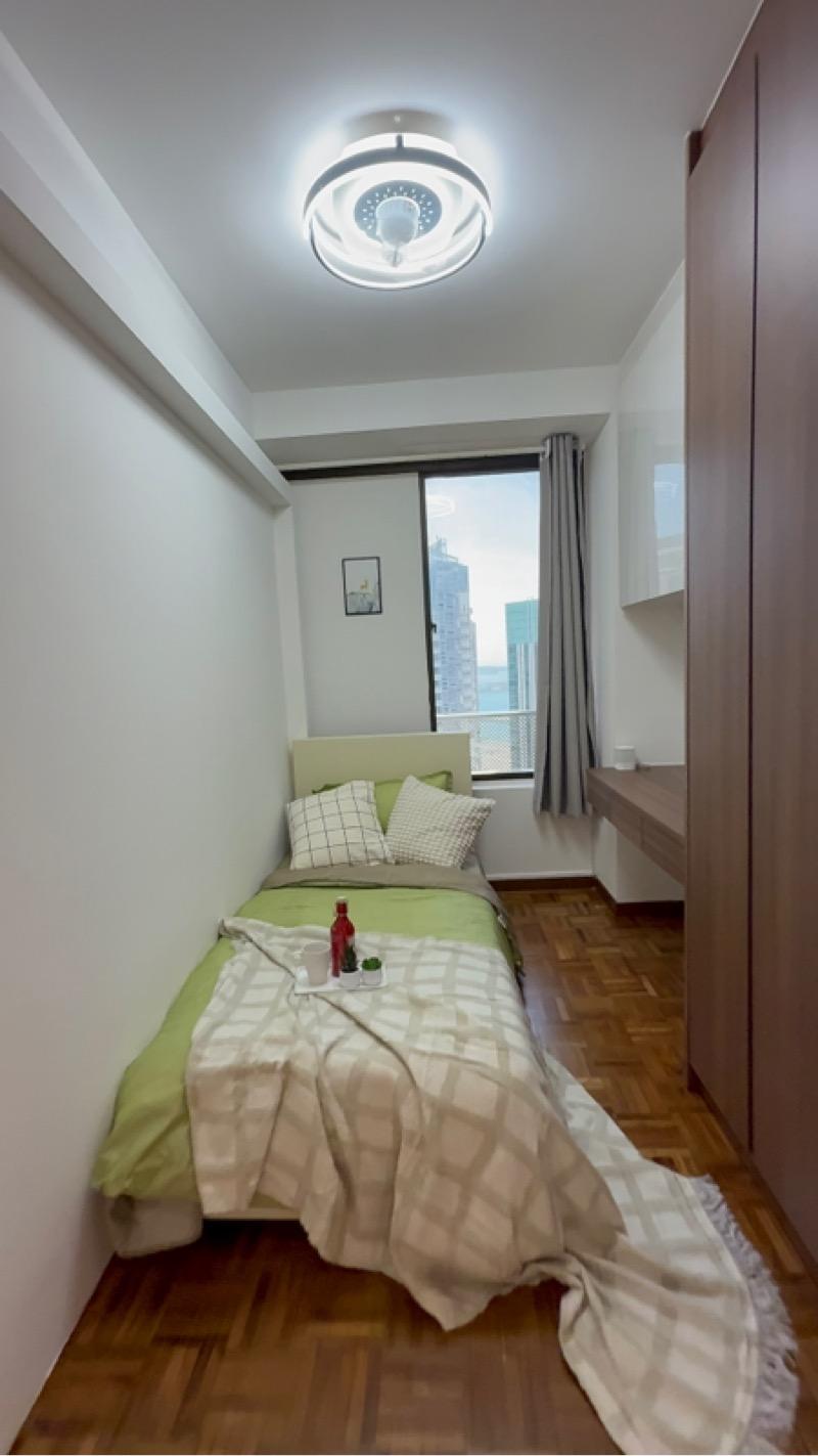 International Plaza Apartment Room Rental, $1,400, 1 Bed 1 Bath 180 sqft $7.78 psf