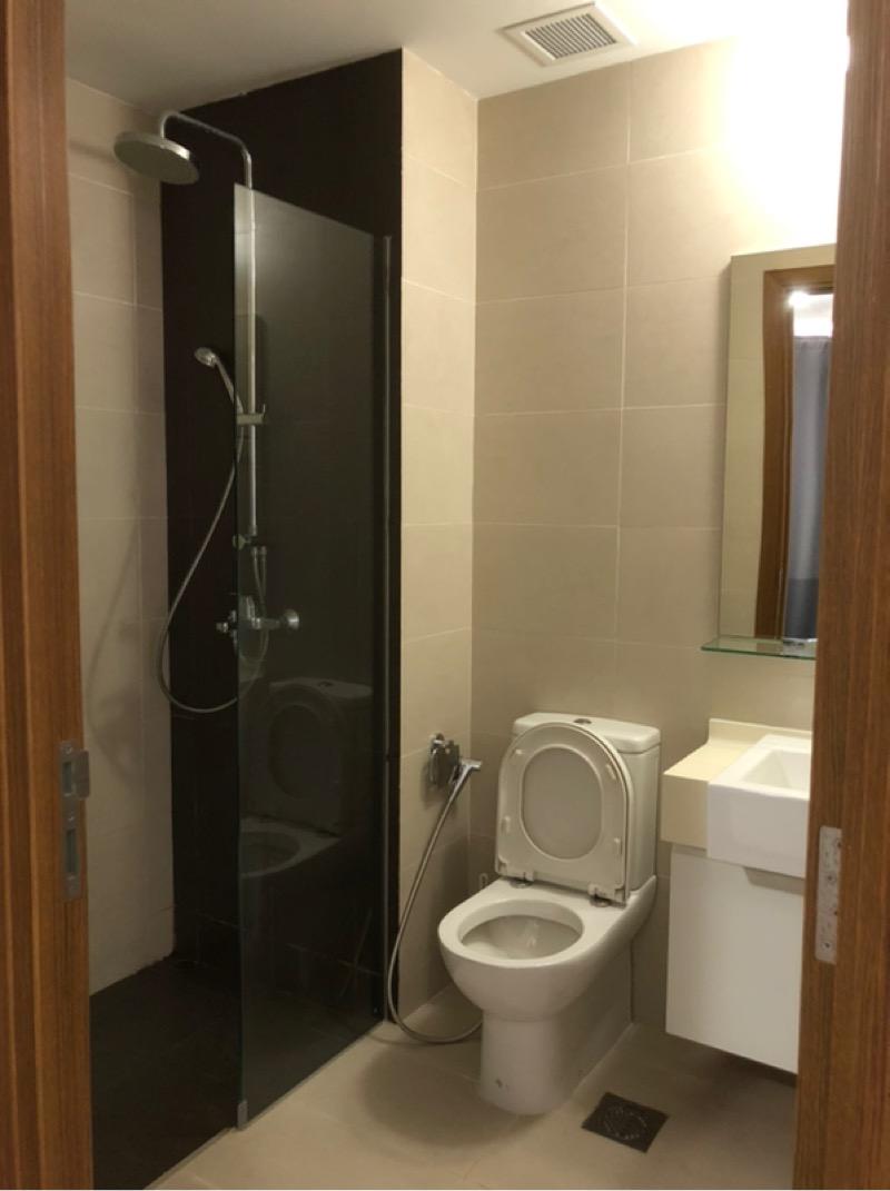 La Fleur Condominium For Rent, $3,300, 1 Bed 1 Bath 484 sqft $6.82 psf