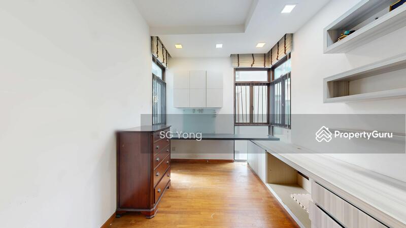 Condominium for Rent: D05, 126836