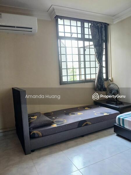 Prop-GPT: HDB Flat: D19  930 Hougang Street 91