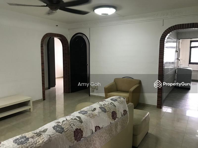 15 Ghim Moh Road: D10 Holland HDB Flat | Prop-GPT the AI-Powered Property Guru