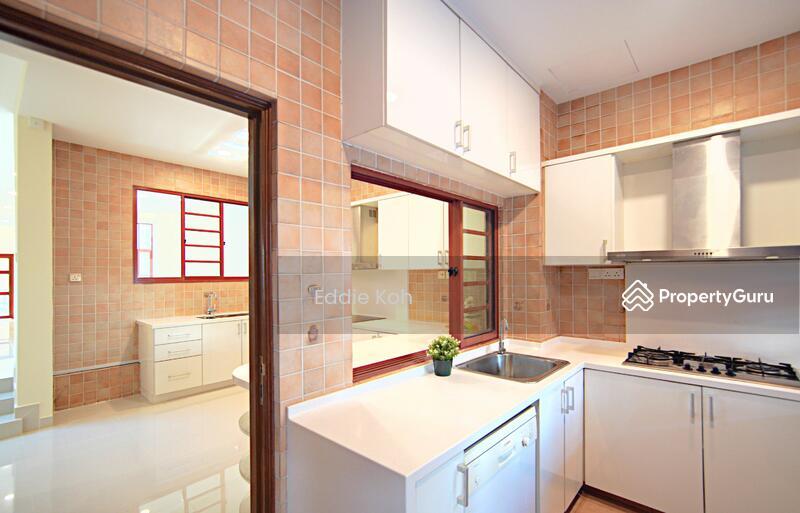 Compellingly Priced! Newly Refurbished! Move-in Ready!