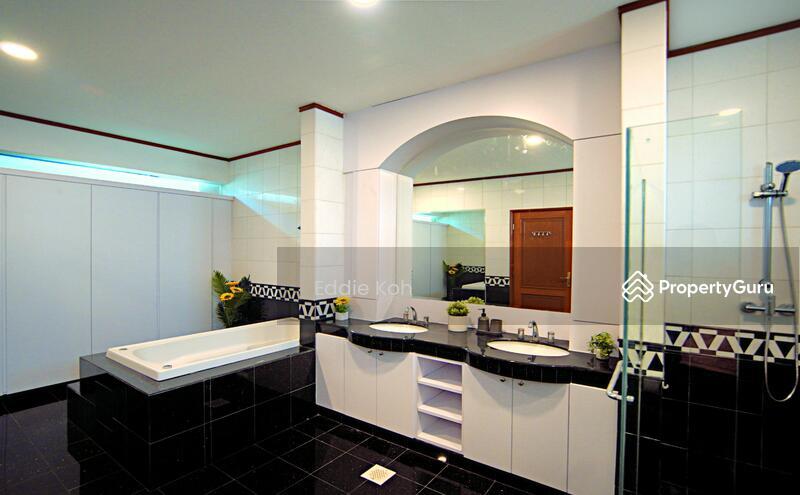 Compellingly Priced! Newly Refurbished! Move-in Ready!