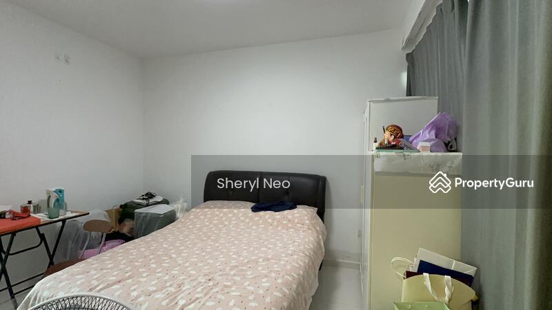 Prop-GPT: Condominium: D14  Ness