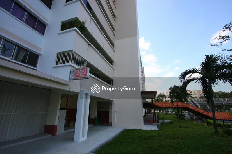209 Serangoon Central