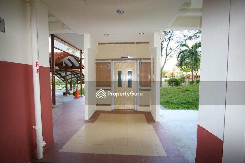 209 Serangoon Central