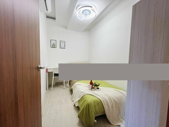 Prop-GPT: Apartment: D02 Anson International Plaza