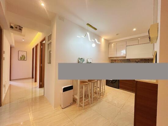 International Plaza Apartment Room Rental, $1,300, 1 Bed 1 Bath 100 sqft $13.00 psf