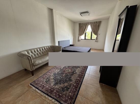 Prop-GPT: Bungalow: D27  Jalan Malu Malu