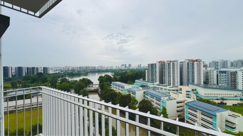 Prop-GPT: Condominium: D22 Boon Lay The Lakefront Residences