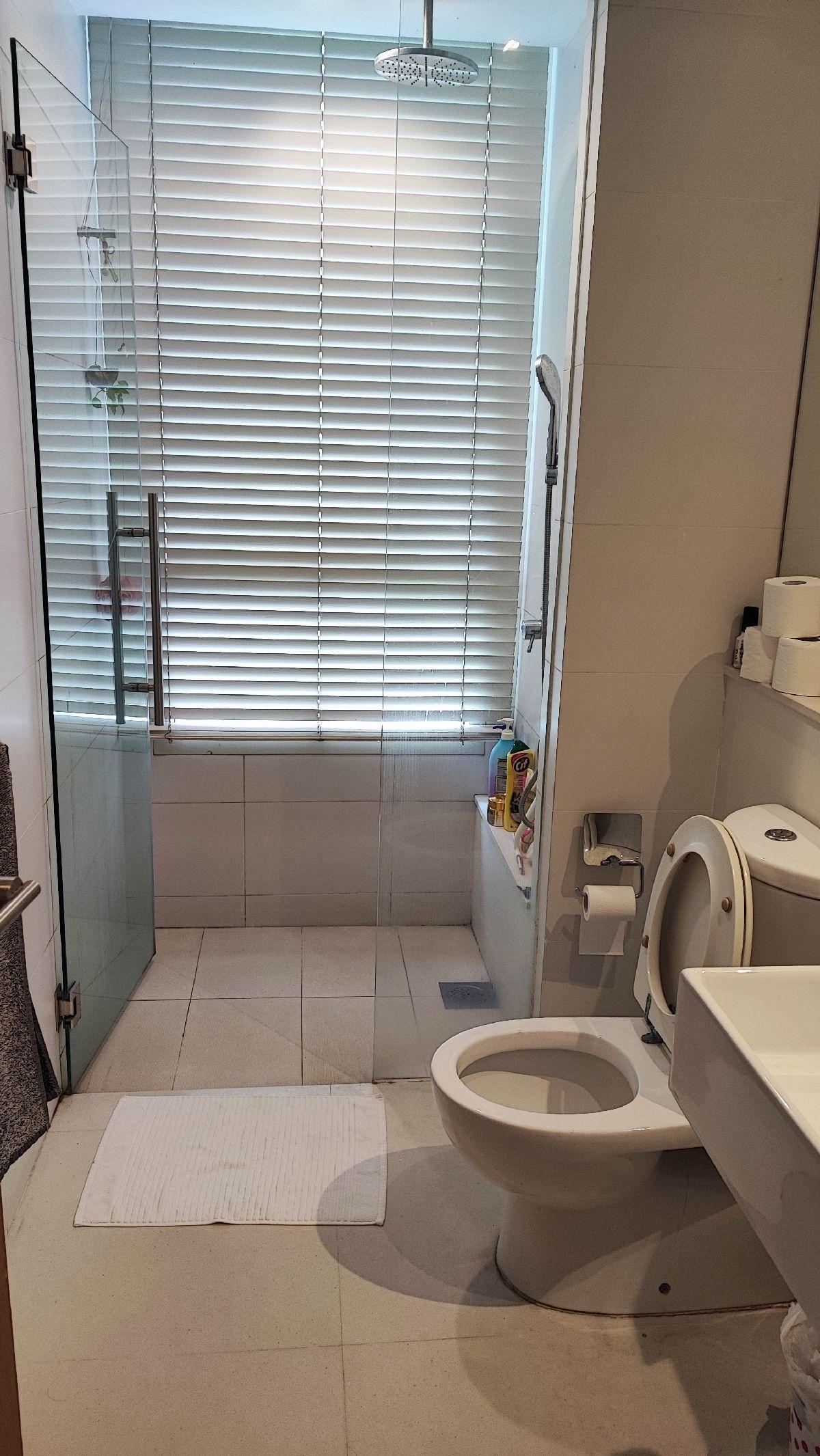 Condominium for Rent: D15, 439946