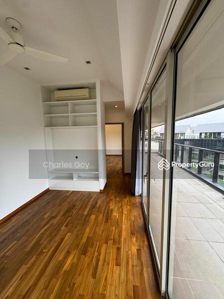 Condominium for Rent: D15, 454946