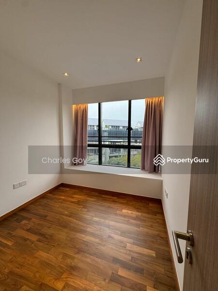 Condominium for Rent: D15, 454946