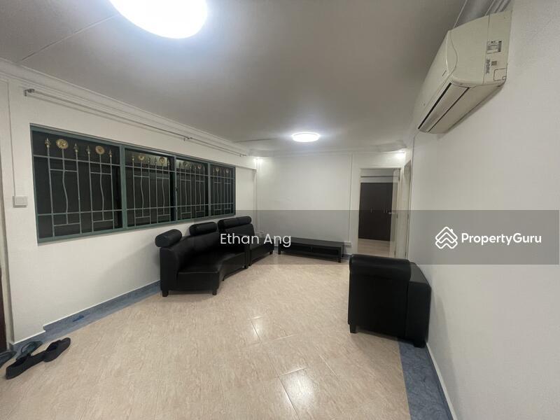 HDB Flat for Rent: D27, 750421
