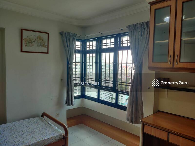 HDB Flat for Rent: D23, 670651