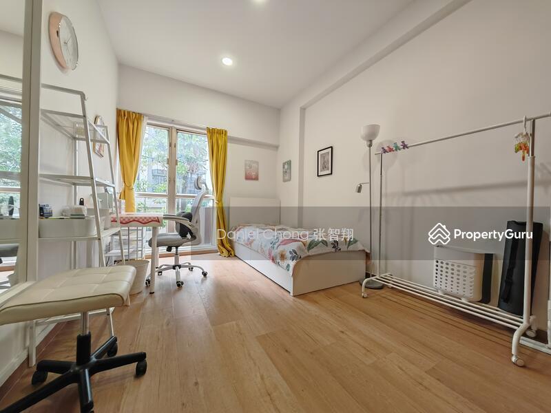 Prop-GPT: Condominium: D05  NUS