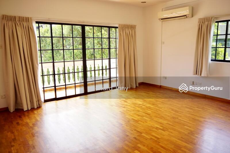  Big 2-Storey Bungalow! Big Pool & Wide Front Garden | 6 Bedrooms | Prime Location