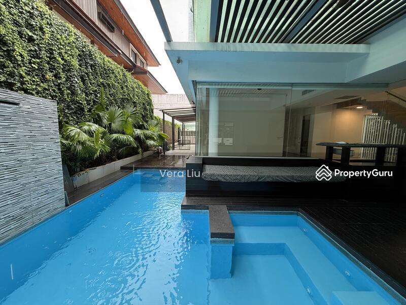 Goodman Spacious bungalow 6 ensuites Modern with pool