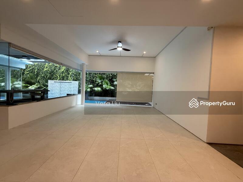 Goodman Spacious bungalow 6 ensuites Modern with pool