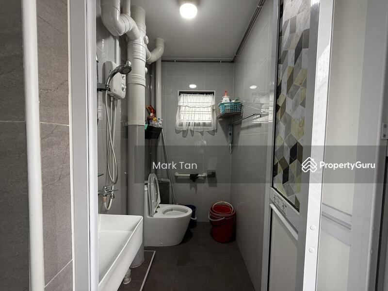 HDB Flat for Rent: D23, 670229