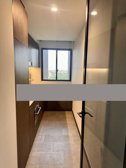 Midtown Modern Condominium For Rent, $7,500, 3 Bed 2 Bath 1,066 sqft $7.04 psf